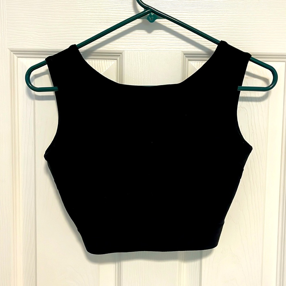 BCBG CROP TOP XS